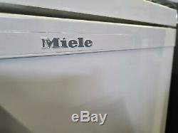 Miele K12020S-1 Under Counter Fridge Frost Free 60cm Free Standing White