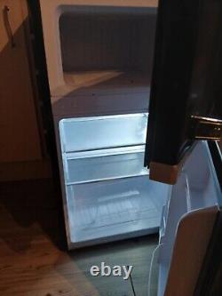 Montpellier Black Retro Undercounter Fridge Freezer. Used. Fully working