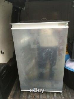 NEFF K1514X7GB Integrated Fridge Used but in very good condition