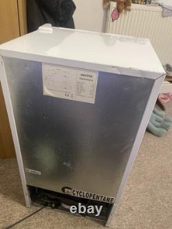 New ElectriQ 62L Under-Counter Fridge Freezer White