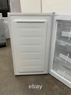 New Graded LOGIK LUF48W23 Undercounter Freezer White F63