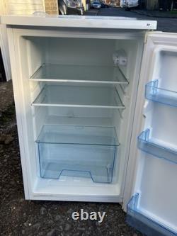 New World NW LAR50 Undercounter white larder fridge -FREE local Delivery