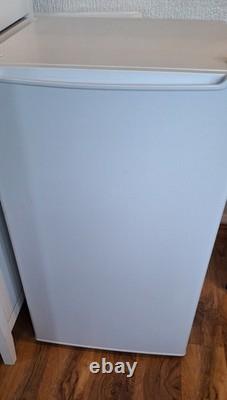 New condition, used for fue days, essentials CUL50W20 under counter fridge