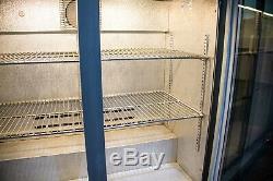 Osborne Undercounter double-glass door drinks display Can fridge 2500 2.4kw Bar