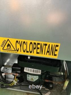 Polar White 88L Under Counter Cooler Display Fridge CF750 Catering Bar