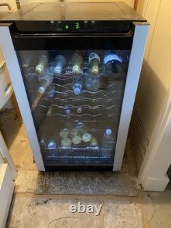 Samsung Wine Cooler Fridge 30 Bottle Capacity Black Glass Door Under Counter