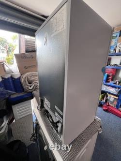 Swan 135 L 55cm Under-counter Fridge With Reversible Door In White SR156140W