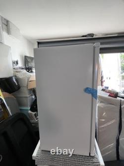 Swan 135 L 55cm Under-counter Fridge With Reversible Door In White SR156140W