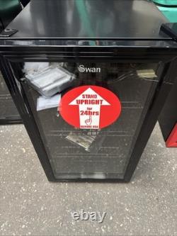Swan Undercounter Fridge SR12030BN 80L Marks/Dent READ DESCRIPTION