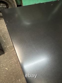 Swan Undercounter Fridge SR12030BN 80L Marks/Dent READ DESCRIPTION