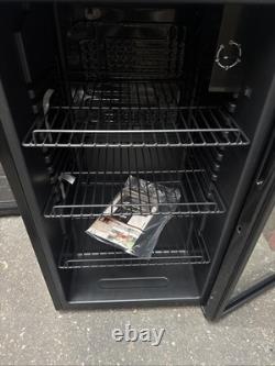 Swan Undercounter Fridge SR12030BN 80L Marks/Dent READ DESCRIPTION