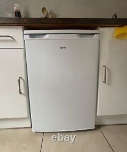 Under Counter Fridge 109 Litre, 55 cm Wide, White, Igenix 6 MONTHS OLD RRP£150