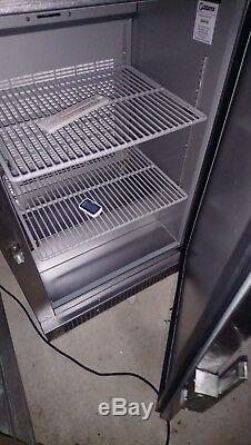 Under-counter Commercial Fridge Bottle Cooler, Weald Wm41h, Stainless Steel