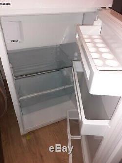 Under counter fridge freezer