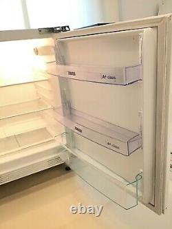 Zanussi Integrated Built In Larder Fridge ZQA14030DA Very Good Working Order