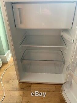 Zanussi under counter fridge freezer 85X 55